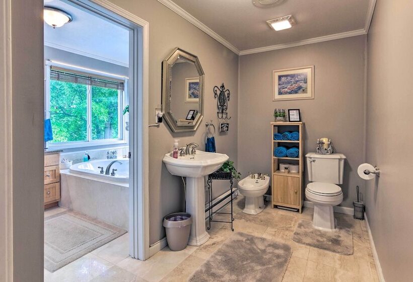 Paradise Lakehouse In Hickory W/ Dock & Views!