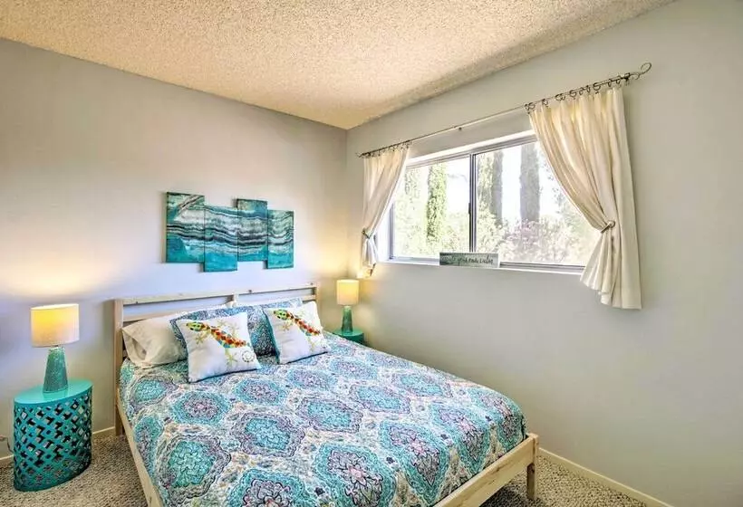 Pearce Sunsites Home W/ Pool & Desert Mtn Views!