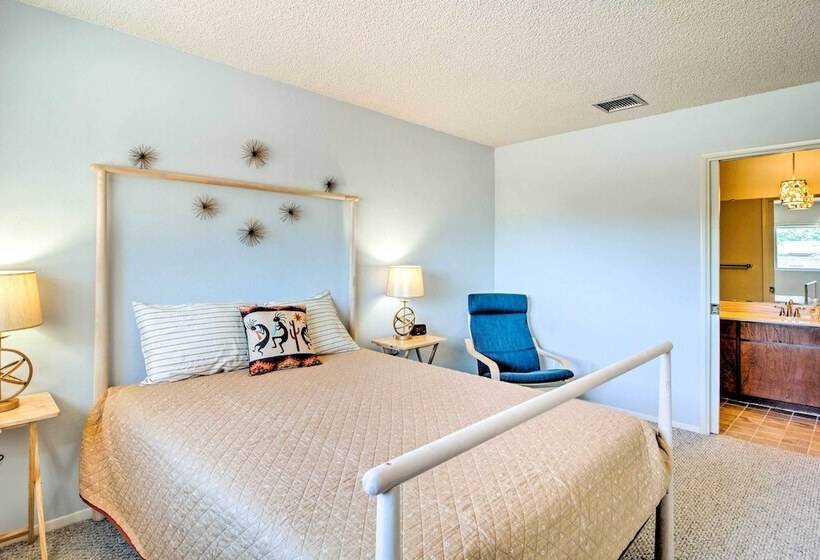 Pearce Sunsites Home W/ Pool & Desert Mtn Views!