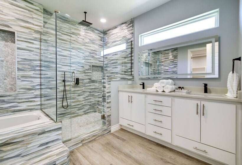 Picturesque Texas Gulf Coast Home In Port Isabel!