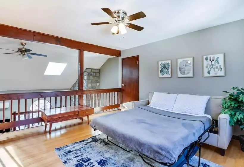 Lake Access & Private Hot Tub At Poconos Home!