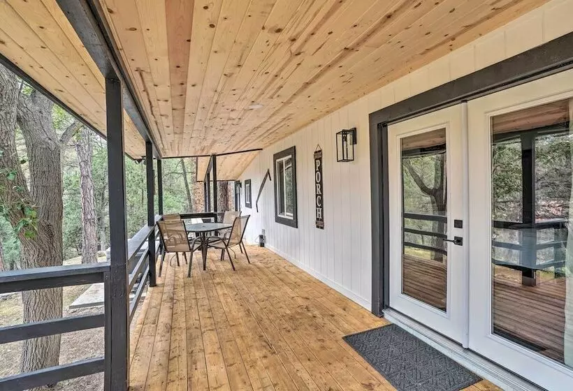 Prescott Retreat W/ Hot Tub ~ 3 Mi To Dtwn!