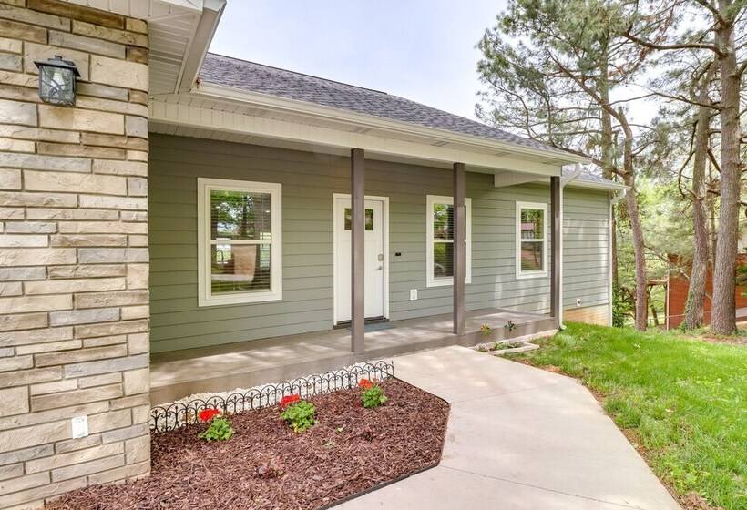 Quaint Harrison Home 2 Mi To Downtown!