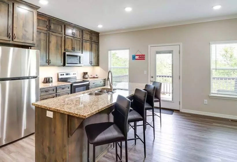 Quaint Harrison Home 2 Mi To Downtown!