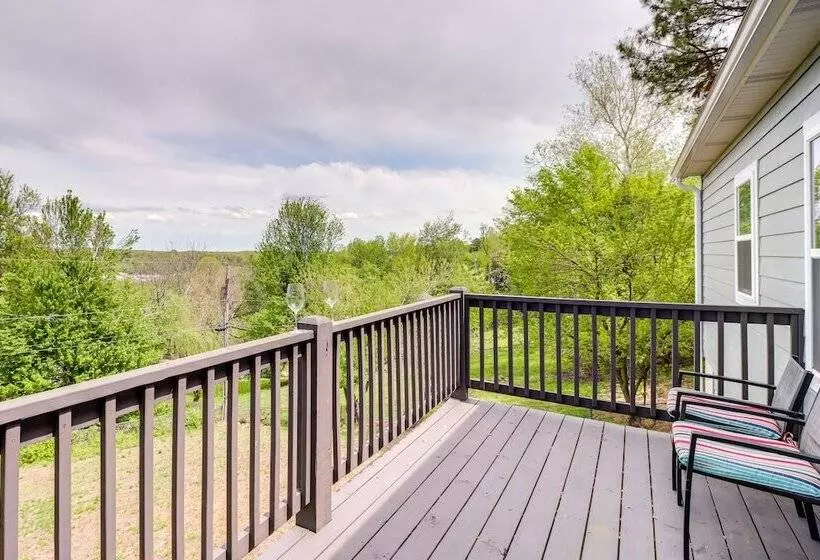 Quaint Harrison Home 2 Mi To Downtown!