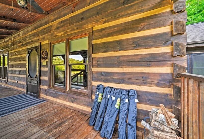 Quiet, Woodsy Retreat: Deck & Kentucky Lake Access