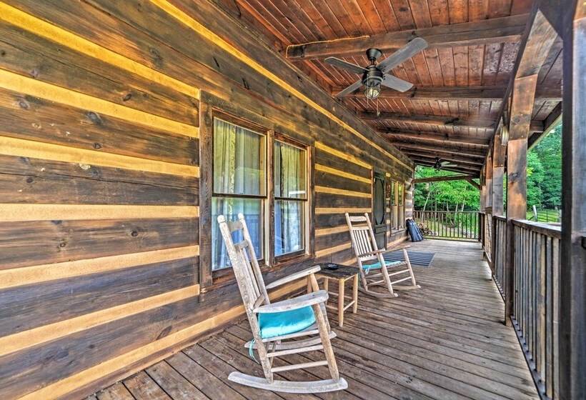 Quiet, Woodsy Retreat: Deck & Kentucky Lake Access
