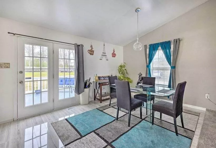 Richmond Home With Pool, 5 Mi To Downtown!