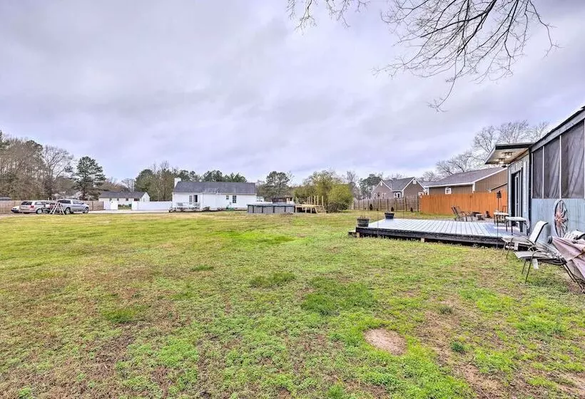 Richmond Home With Pool, 5 Mi To Downtown!