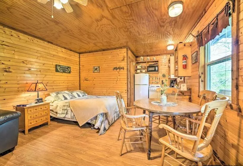 Rustic Davis Cabin < 1/2 Mile To Turner Falls!