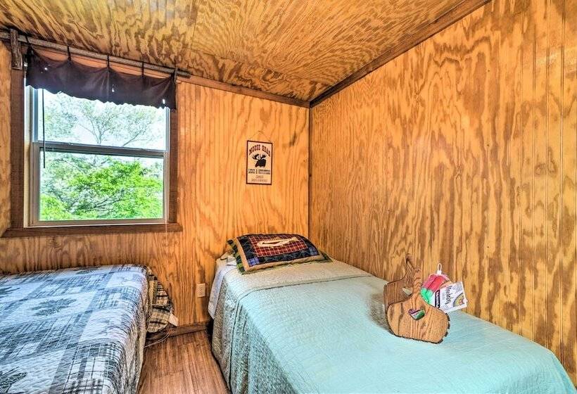 Rustic Davis Cabin < 1/2 Mile To Turner Falls!