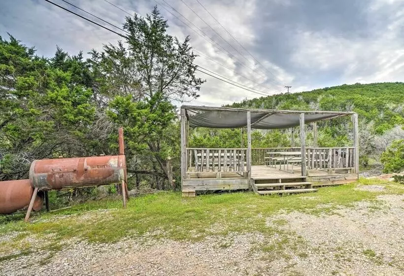 Rustic Davis Cabin < 1/2 Mile To Turner Falls!
