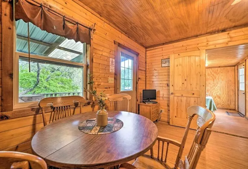 Rustic Davis Cabin < 1/2 Mile To Turner Falls!