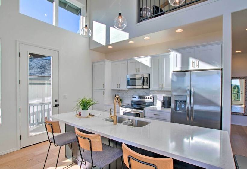 Views & Hot Tub:  Pineberry Modern  Luxury Home