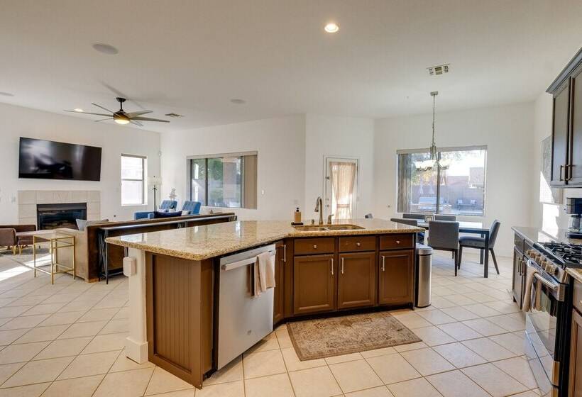 Pet Friendly Chandler Vacation Rental W/ Pool!