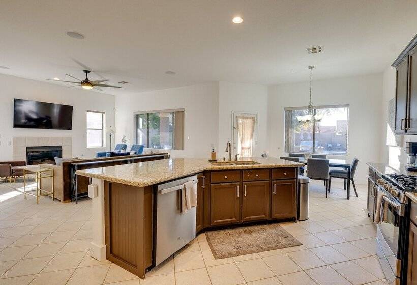 Pet Friendly Chandler Vacation Rental W/ Pool!
