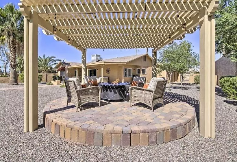 Stunning Sun Lakes Retreat < 1 Mi To Golfing!