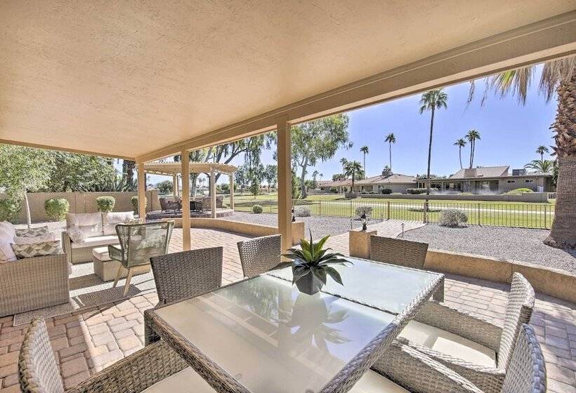 Stunning Sun Lakes Retreat < 1 Mi To Golfing!