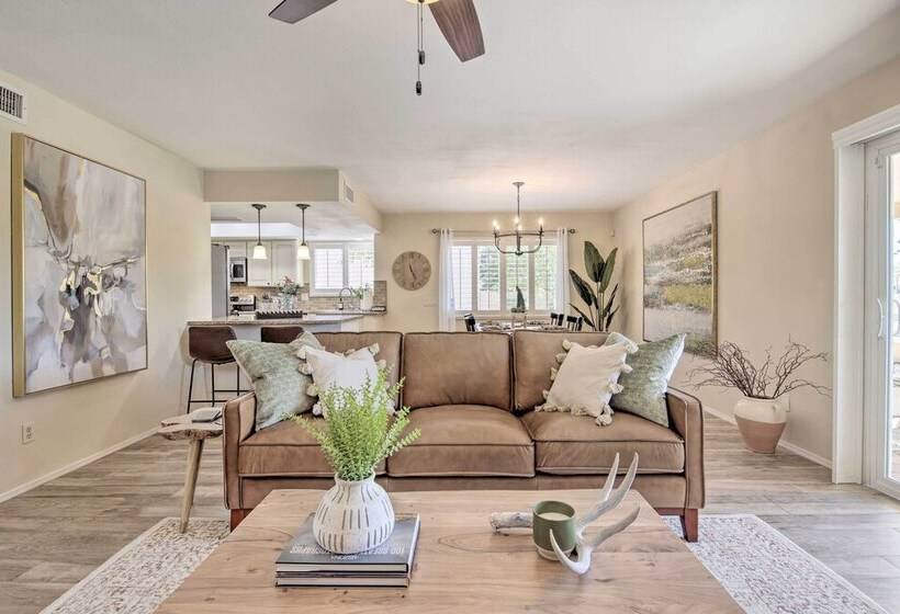 Stunning Sun Lakes Retreat < 1 Mi To Golfing!