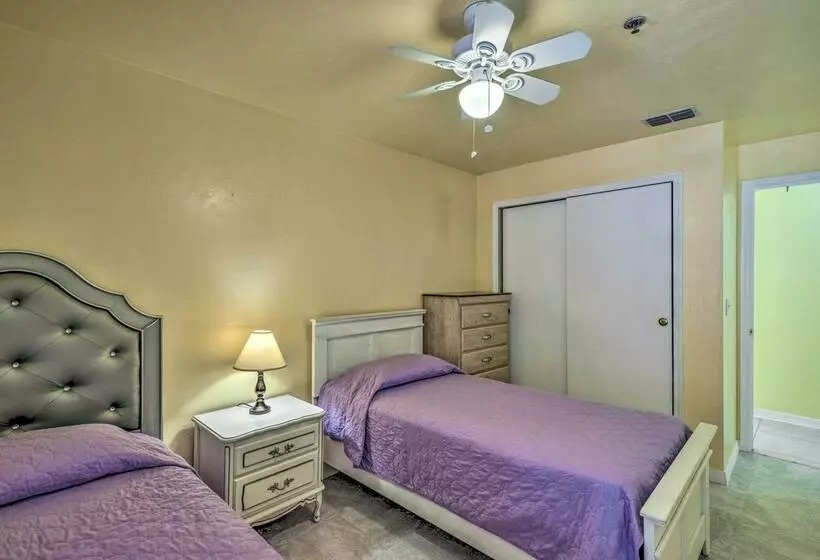 Sunny Port Orange Escape ~ 3 Miles To Beach!