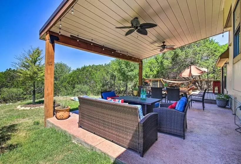 Updated Retreat With Game Room & Boat Ramp Access!