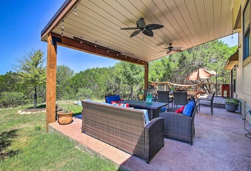 Updated Retreat With Game Room & Boat Ramp Access!