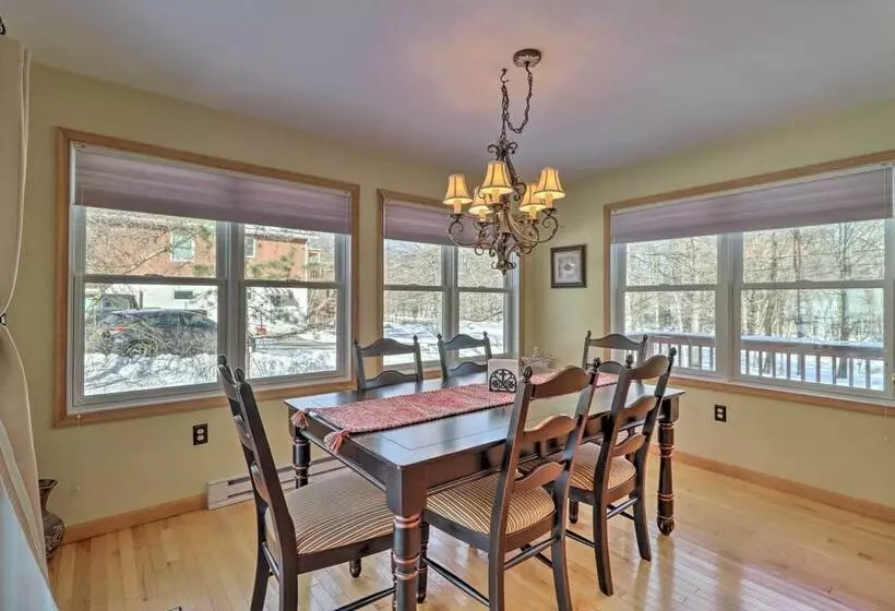 Large Deck & Pool Access: Albrightsville Home