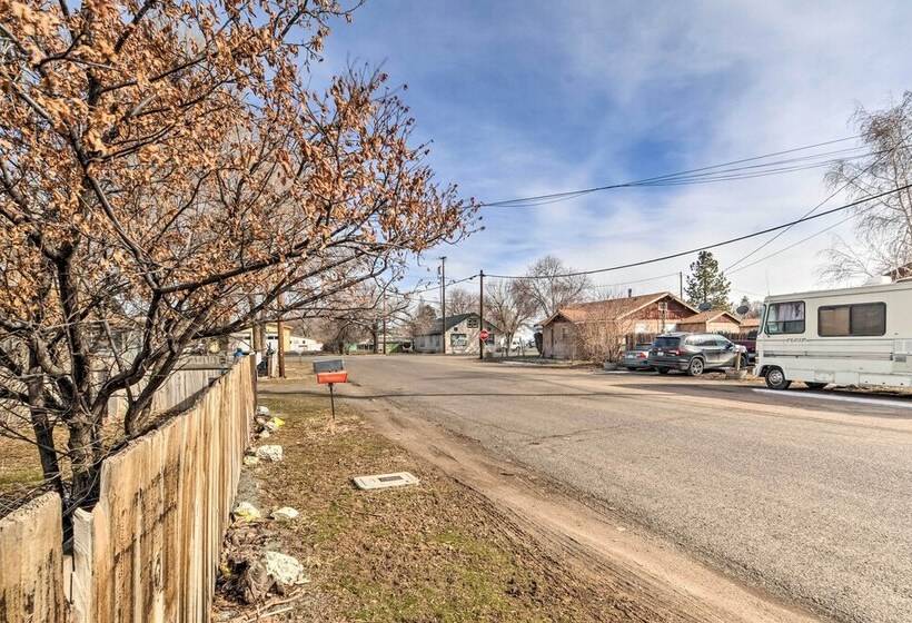 Alturas House W/ Large Front Yard!