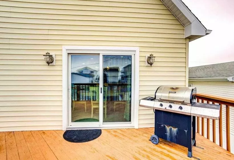 Bowers Beach Vacation Rental: 2 Blocks Away!