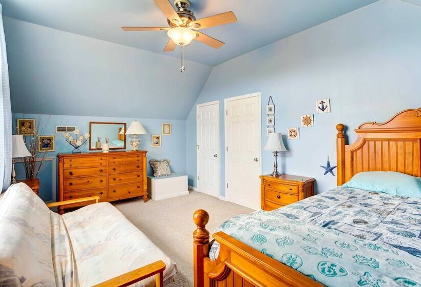 Bowers Beach Vacation Rental: 2 Blocks Away!