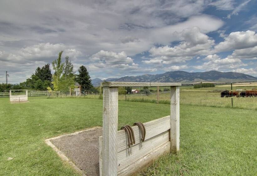 Bozeman Home On 11 Acres W/ Mountain Views!