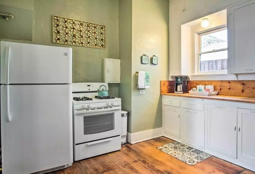 Bright Bisbee Cottage W/ Air Conditioning!