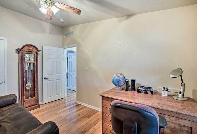 Bright Yuma Home W/ Spacious Yard & Patio!