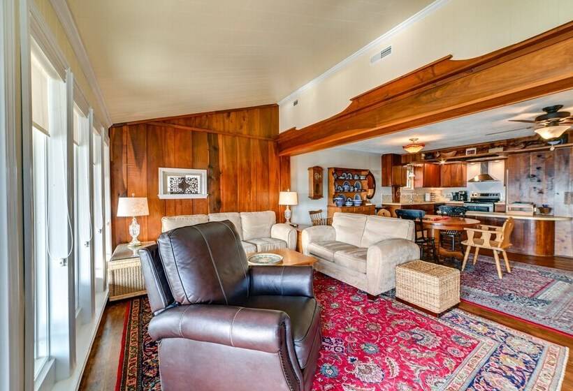 Charming Ohio River Home With Water Views & Porch!