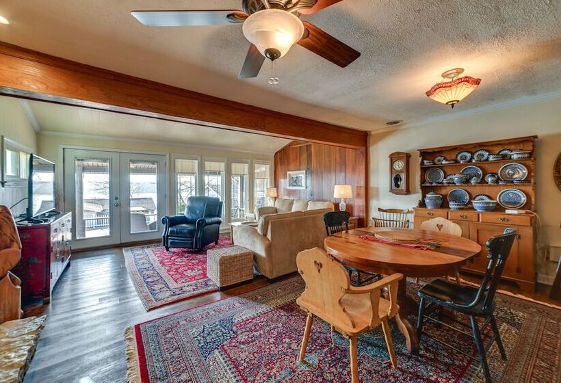 Charming Ohio River Home With Water Views & Porch!