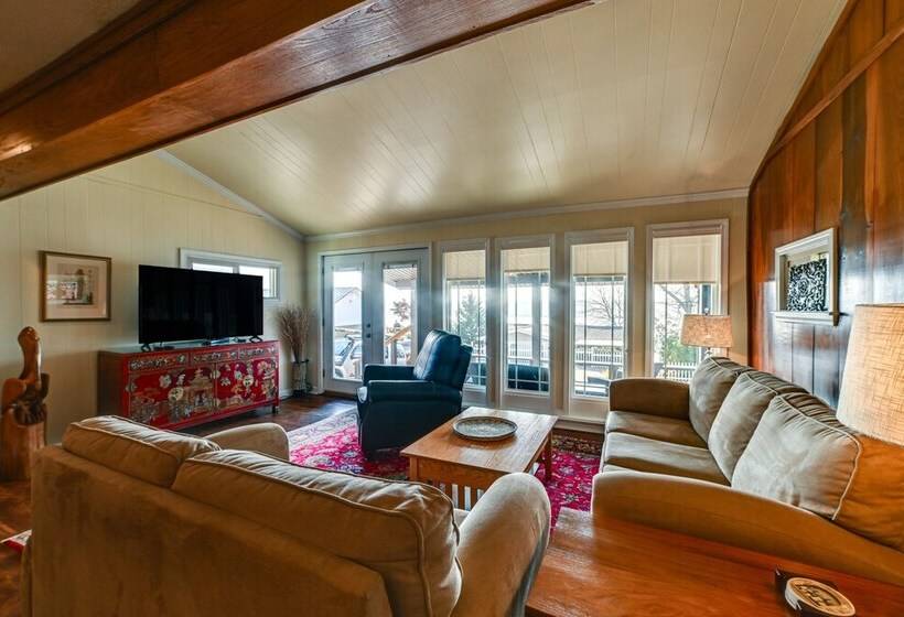 Charming Ohio River Home With Water Views & Porch!
