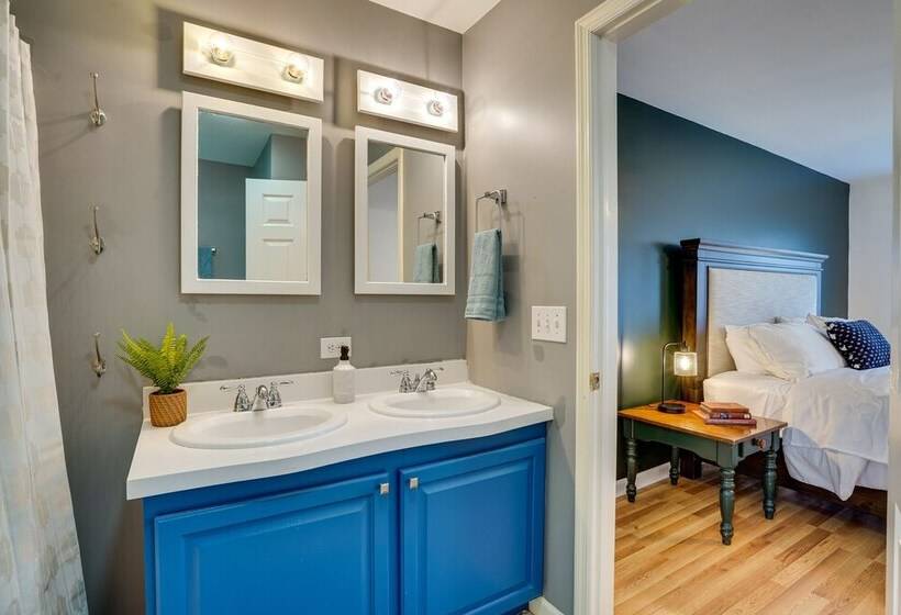 Dog Friendly Freeville Home ~ 8 Mi Cayuga Lake!