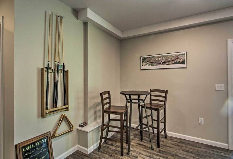 Covered Deck, Grill & Game Room: Gilford House!