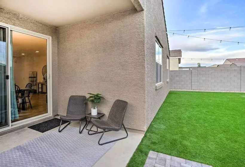New Build Glendale Home W/ Hot Tub + Putting Green
