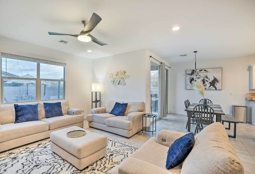 New Build Glendale Home W/ Hot Tub + Putting Green