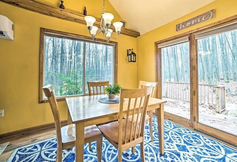 Higgins Lake Retreat   Hike, Swim, Relax!