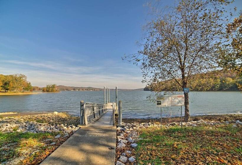 Waterloo Home: Walk To Pickwick Lake Fishing Pier!