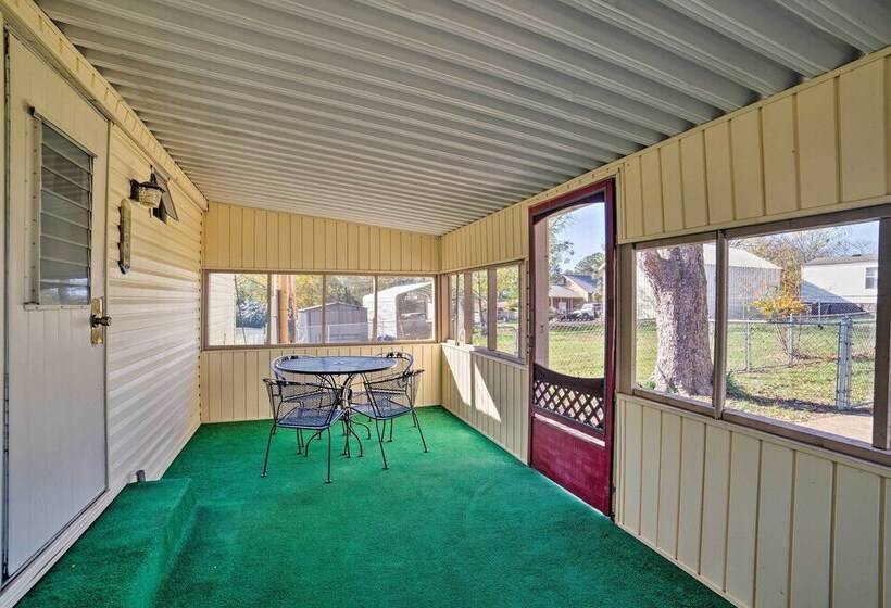 Waterloo Home: Walk To Pickwick Lake Fishing Pier!