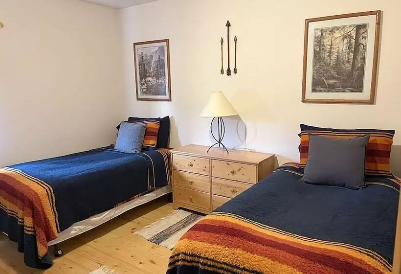 Hotelli Bentalit Lodge