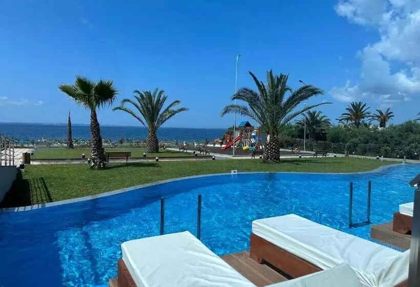 Hotelli Seacoast Resort Halkidiki