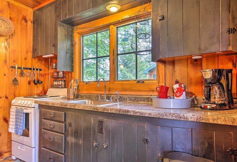 Lakefront Cabin W/ Private Dock & Fire Pit!