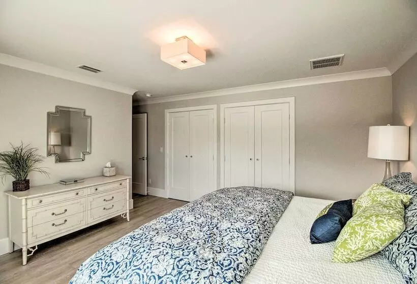 Lavish Vero Beach Escape With Pool, Patio + Dock!