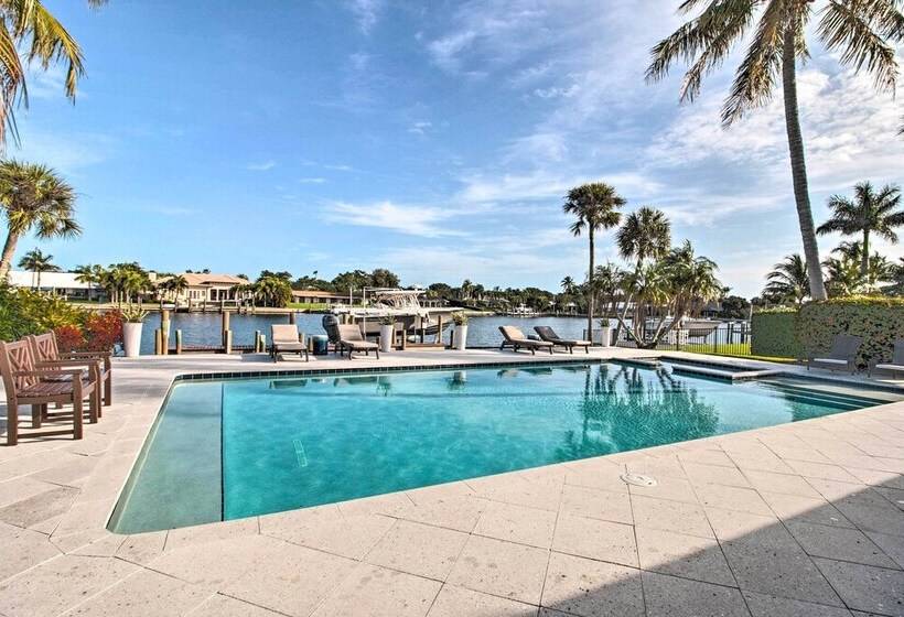 Lavish Vero Beach Escape With Pool, Patio + Dock!