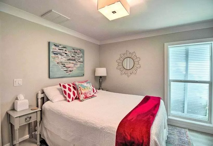 Lavish Vero Beach Escape With Pool, Patio + Dock!