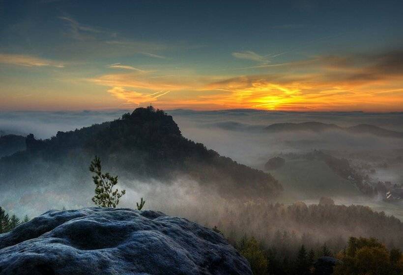 Logis Hotel Quartier 5, Sächsische Schweiz, Mit Restaurant, Café & Bar